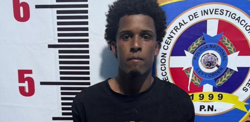 Policía apresa hombre que ingresó desarmado a sucursal bancaria de Higüey y simuló cometer un asalto