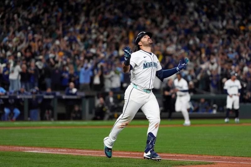 Eugenio Suárez remolca 5 con dos jonrones y Seattle está a un triunfo de su primera Serie Mundial Eugenio Suárez remolca 5 con dos jonrones y Seattle está a un triunfo de su primera Serie Mundial