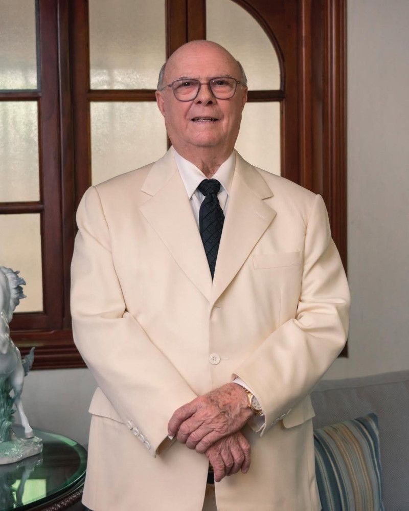 “Yo estoy sorprendido de eso”, Hipólito Mejía sobre sanciones a relaciones homosexuales en las FFAA