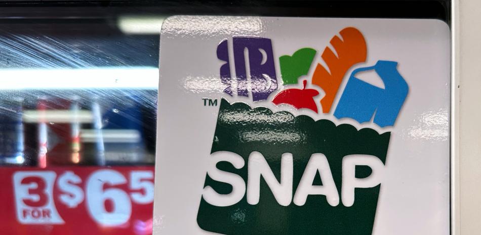 La Corte Suprema de EE. UU. permite a Trump frenar pagos de programa de asistencia alimentaria