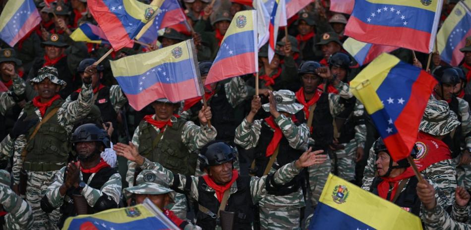 Venezuela anuncia nuevo despliegue militar para afrontar “amenazas imperiales”