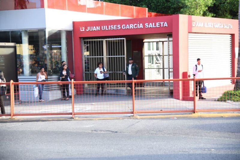 El metro vuelve a la normalidad, luego de una falla causada por vibraciones