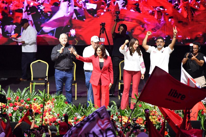 Campaña electoral en Honduras cierra en medio de acusaciones entre candidatos