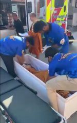Mujer da señales de vida en el ataúd antes de ser incinerada en Tailandia