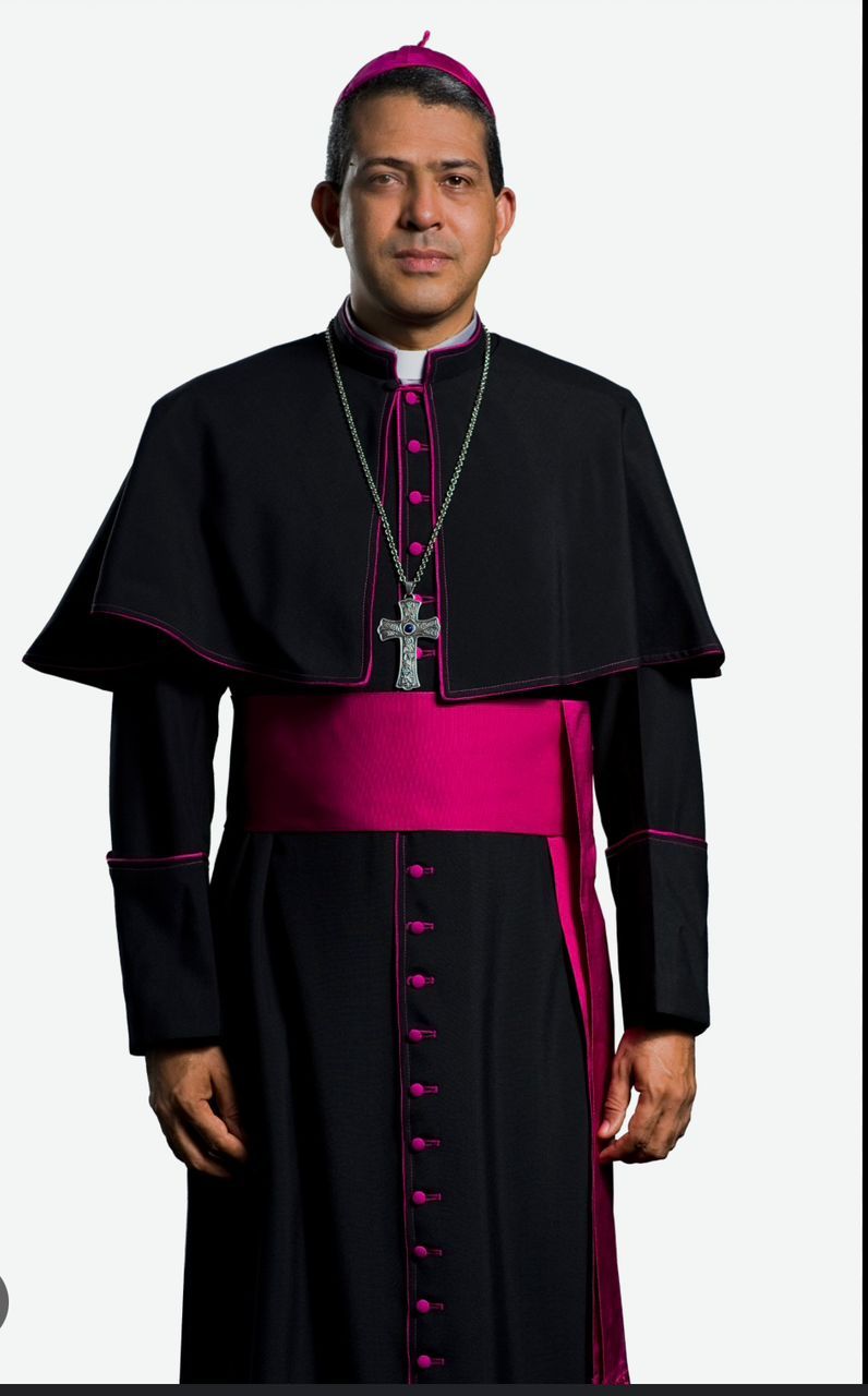 ESTALLA CRISIS EN ARQUIDIÓCESIS DE SANTO DOMINGO MONSEÑOR FRANCISCO OSORIA ESTÁ DISGUSTADO CON EL VATICANO