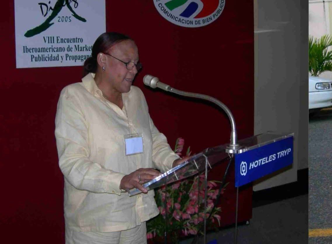 La ACCS acaba de conocer el fallecimiento de la Master Rebeca Galán Caballero.