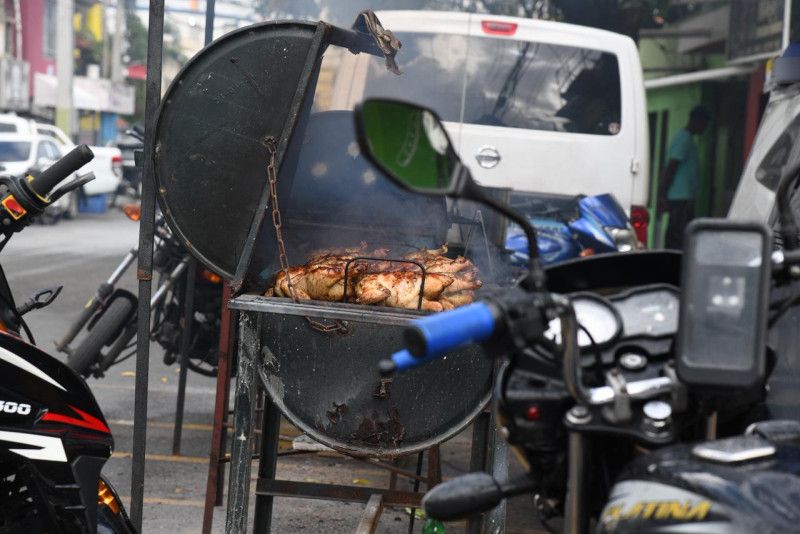 ¿Cómo se preparan los dominicanos para recibir la Nochebuena?