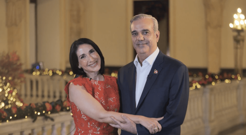 EL PRESIDENTE DE LA REPÚBLICA LLAMA A LOS DOMINICANOS A ESTAR UNIDOS Y EL AMOR Y LA SOLIDARIDAD EN ESTA NAVIDAD Y AÑO NUEVO