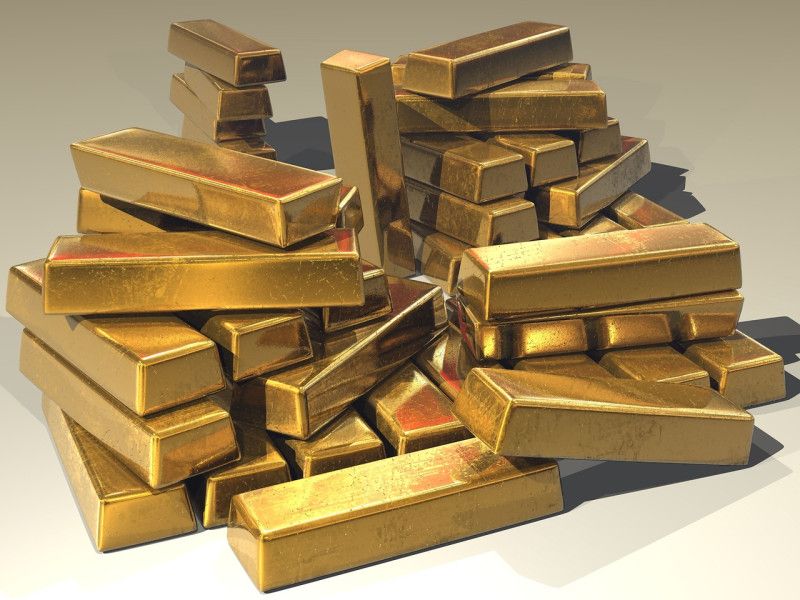 El precio del oro roza los 5,600 dólares ante las amenazas de Trump contra Irán