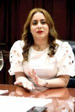 Denuncias de mal manejo dominaron programa Supérate en gestión de Gloria Reyes
