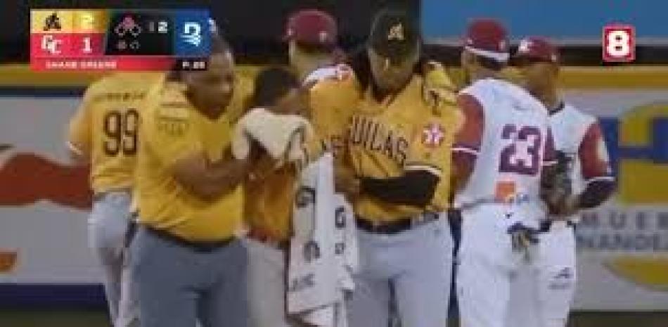 Pelotero Alberto Rodríguez recibe sutura en pómulo izquierdo y está en condiciones estables