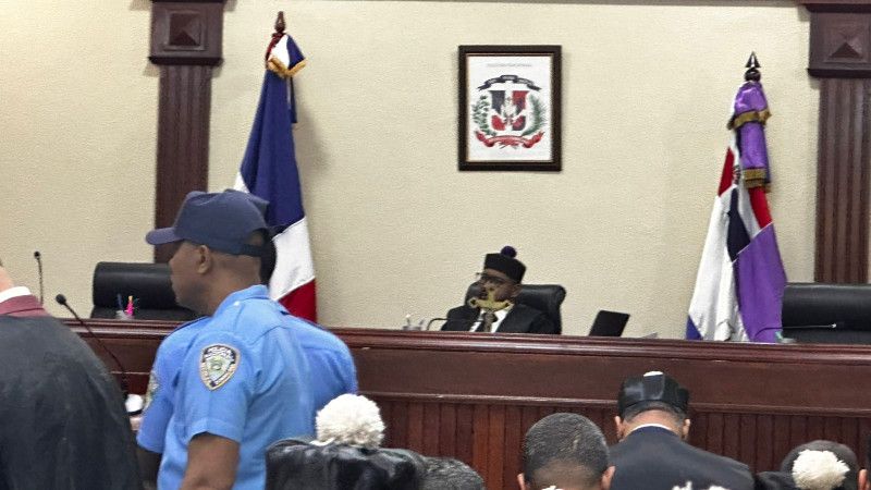 Hermana de Rubby Pérez llama “abogado del diablo” a defensa del Jet Set y el juez pone orden