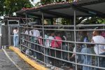 Venezuela libera a siete extranjeros de distintas nacionalidades, presos por Nicolás Maduro