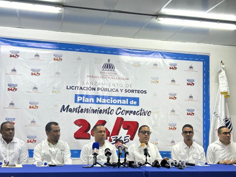 Anuncian licitación para mantenimiento de 490 centros educativos