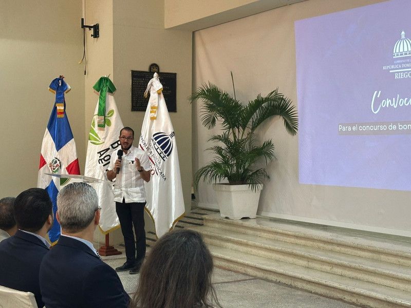 Anuncian convocatorias por más de RD$40 millones para modernizar sistemas de riego