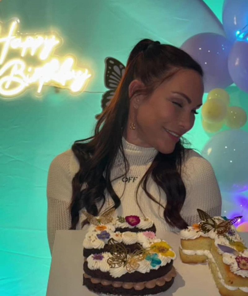 Mireddys González celebra su cumpleaños con canción de Daddy Yankee