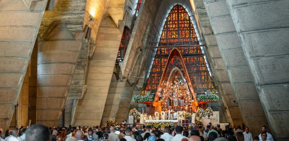 Misas y procesiones sellaron celebración Día de la Altagracia