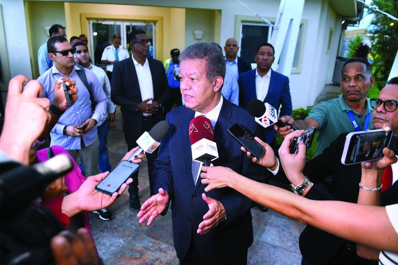 Leonel sobre su labor de observador en Venezuela: “Consideramos que no se podía proclamar el triunfo de Maduro”