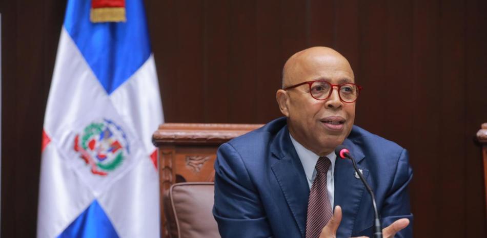 Pacheco le responde a Pepe Abreu: Asegura no tiene trama para eliminar cesantía en reforma laboral