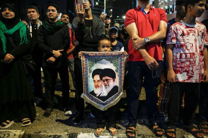 Jameneí decidió conscientemente quedarse en su lugar de trabajo pese al riesgo Jameneí decidió conscientemente quedarse en su lugar de trabajo pese al riesgo