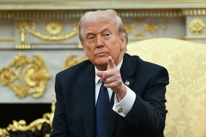 Trump extiende hasta el 6 de abril su ultimátum para que Irán reabra el estrecho de Ormuz Trump extiende hasta el 6 de abril su ultimátum para que Irán reabra el estrecho de Ormuz