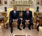 Donald Trump recibe a Alex Rodríguez en la Casa Blanca