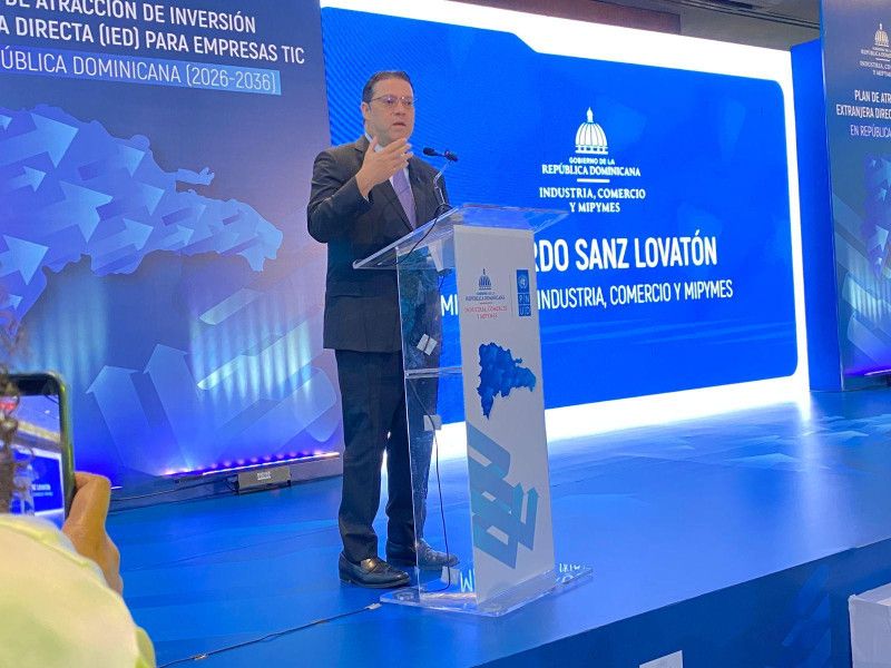 Sanz Lovatón: No estamos preocupados por guerra en Irán, RD tiene reservas adecuadas de petroleo