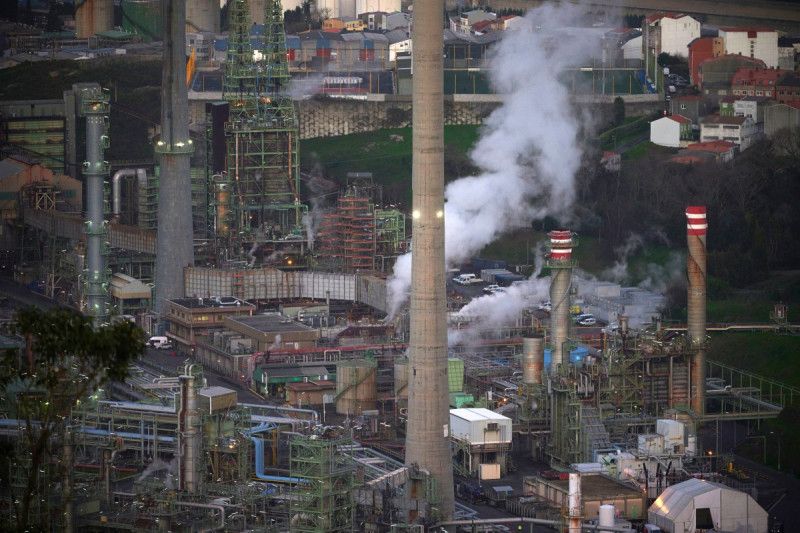 Petróleo sube ante el escepticismo de las negociaciones entre EEUU e Irán