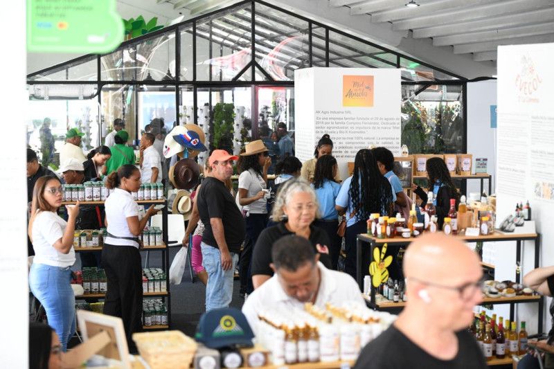 Productos orgánicos y artesanales: El talento femenino que exhibe la Feria Agropecuaria Nacional