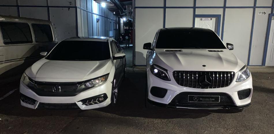 Desmantelan red de ciberdelincuencia en Santiago; tres detenidos y equipos ocupados