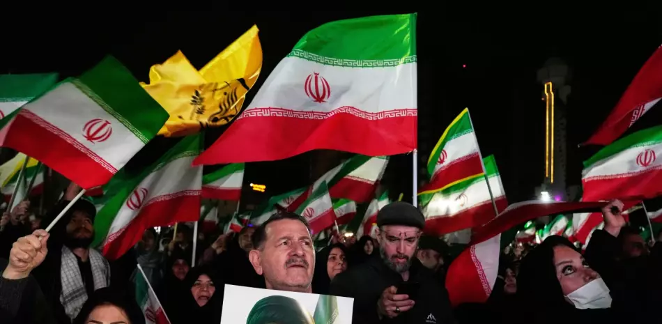 Irán acusa a Estados Unidos de preparar un ataque terrestre