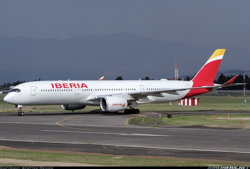 La aerolínea Iberia suspende hasta noviembre sus vuelos a Cuba por “la situación” en el país