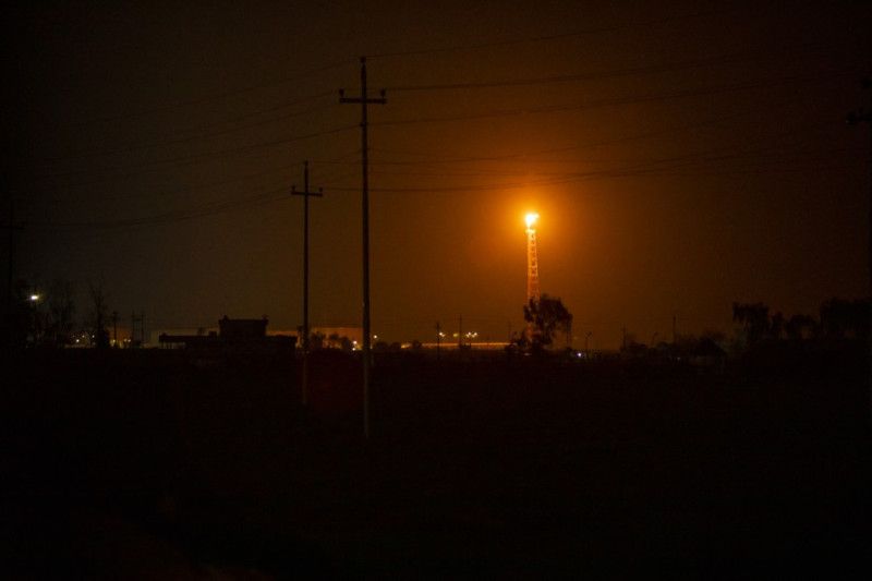 Tras amenazas de Donald Trump dos complejos petroquímicos son atacados en Irán