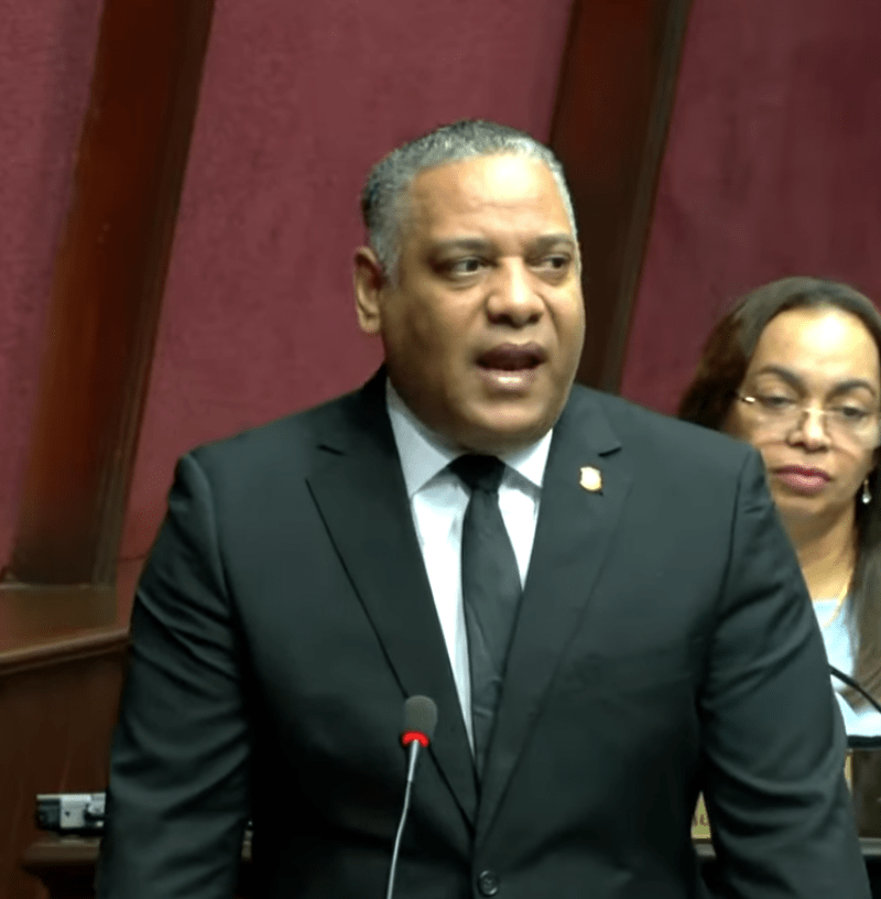 Dueños de Jet Set se pasean por la justicia burlándose de las víctimas, dice diputado sobreviviente