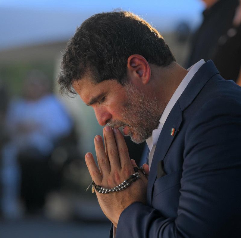 Eduardo Verástegui propone creación de capilla donde estaba la discoteca Jet Set y ofrece US$100 mil