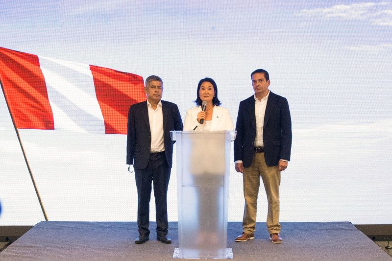 Fujimori celebra su victoria sobre el “enemigo” de izquierda ante un inminente balotaje en Perú