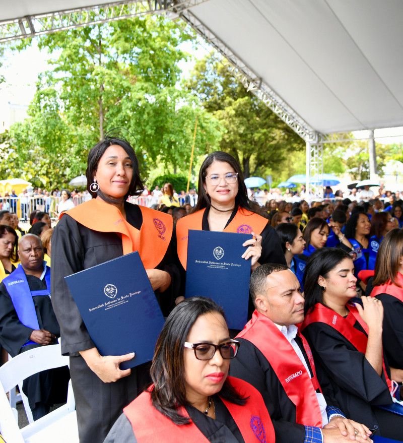 La UASD gradúa a 1,873 nuevos profesionales a nivel de grado y 1,113 en postgrado