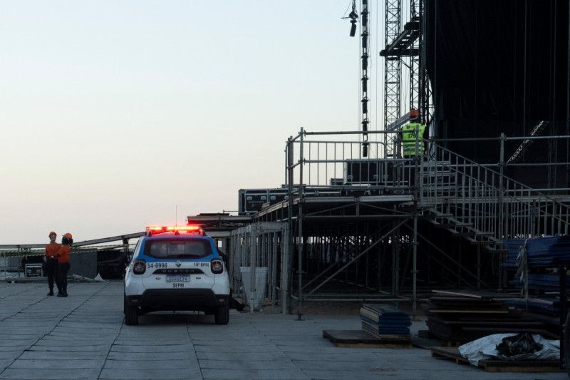 Muere trabajador en accidente durante el montaje del show de Shakira en Río