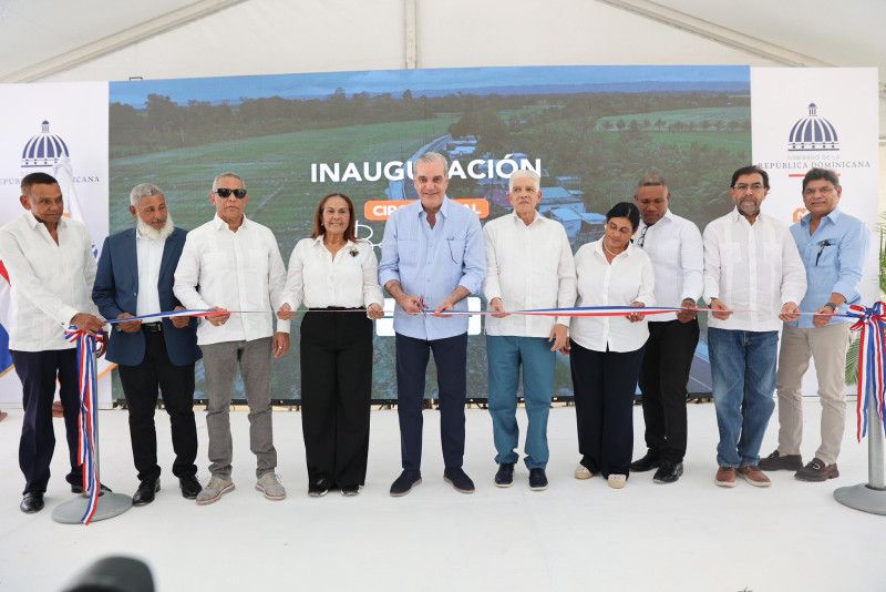 Abinader inaugura Circuito Vial Bajo Yuna y otras obras en el Nordeste