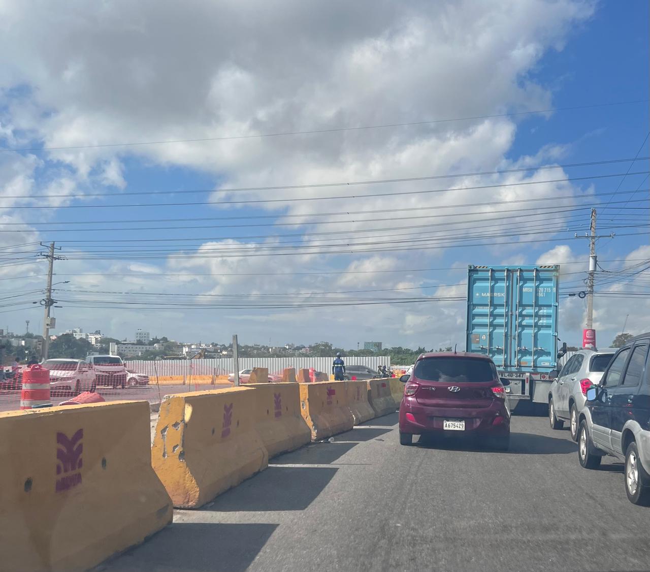 Parque vehicular ya supera los 6.6 millones en RD: conoce las obras que apuntan a reducir los tapones
