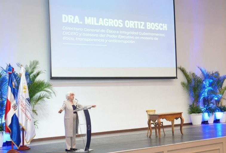 Sector educativo sella pacto por la integridad durante apertura de Semana de la Ética 2026