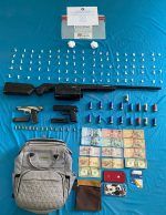 DNCD ocupa drogas y armas durante acciones contra el microtráfico en San Cristóbal