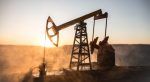 Posible acuerdo entre EEUU e Irán desploman los precios del petróleo hasta un 12 %