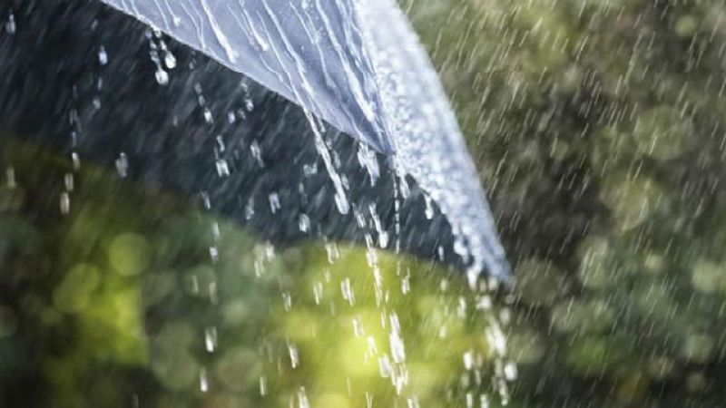 Se esperan aguaceros hasta la noche; COE mantiene 10 provincias en alerta amarilla y 8 en verde Se esperan aguaceros hasta la noche; COE mantiene 10 provincias en alerta amarilla y 8 en verde