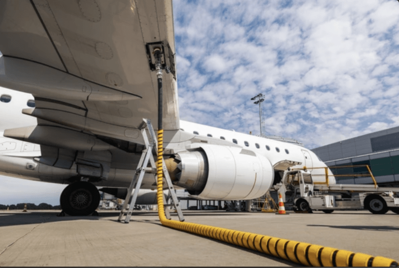 Líneas aéreas dicen aviación está en una encrucijada