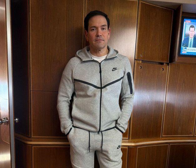 Marco Rubio aparece con la ropa deportiva que llevaba Nicolás Maduro durante su captura