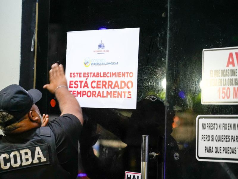 Operativo de control antirruido deja 8 negocios cerrados y varios notificados en Baní y Nizao Operativo de control antirruido deja 8 negocios cerrados y varios notificados en Baní y Nizao