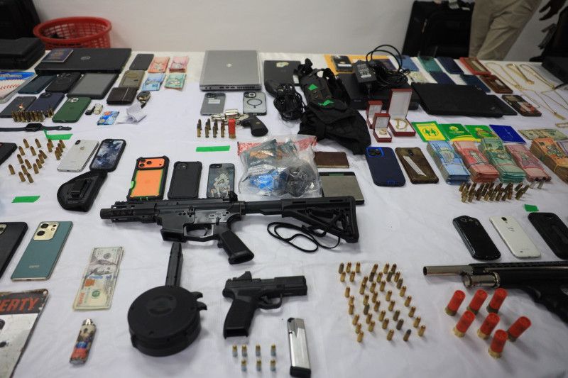 Desmantelan red internacional dedicada al tráfico ilegal de armas