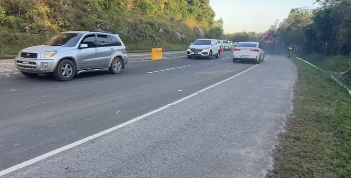 Tránsito restablecido en Majagual tras rápida intervención de Obras Públicas