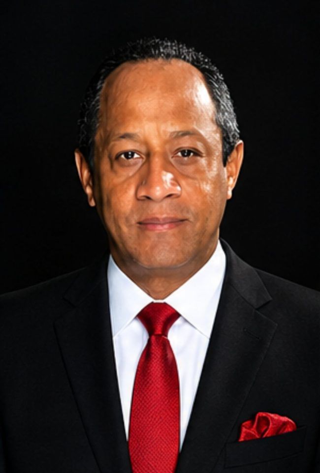 César Amadeo Peralta, abogado.